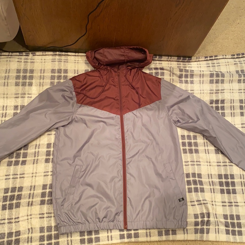 Zine wind breaker